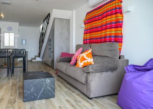 Newly Renovated 2 Bedroom Beachfront House Ситио-де-Калаонда Экстерьер фото